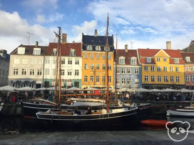 copenhagen-nyhavn-buildings