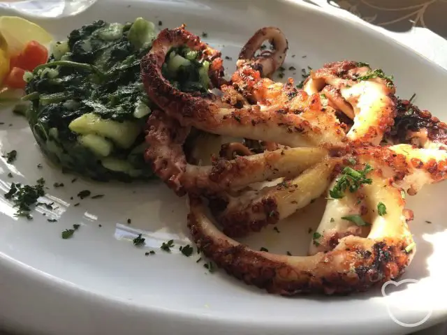 cavtat-restaurant-dolium-grilled-octopus