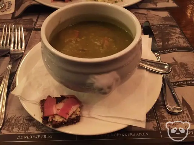 Pea soup appetizer