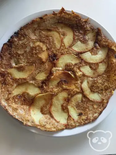 Dutch pancake with apple and cheese