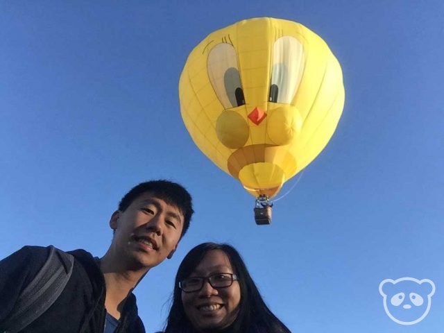 Selfie with a hot air balloon