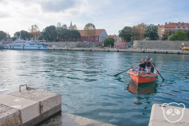 Boatmen of Zadar pulling into the boat dock. 