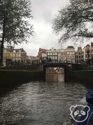 small boat canal tour amsterdam